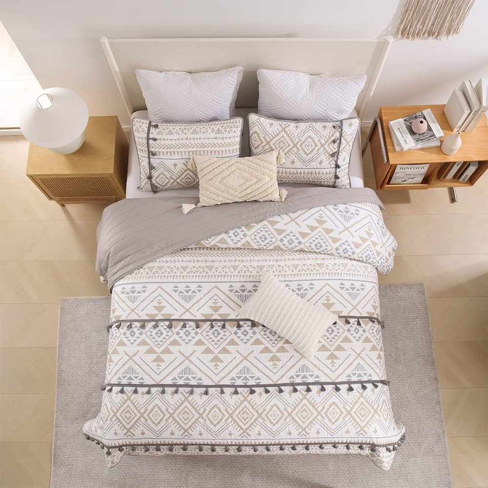 HORIMOTEHOME HORIMOTE HOME Boho Style Beige Twin Quilt Set with Tassle, Soft and - Picture 6 of 7